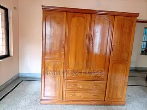 Almirah for Sale