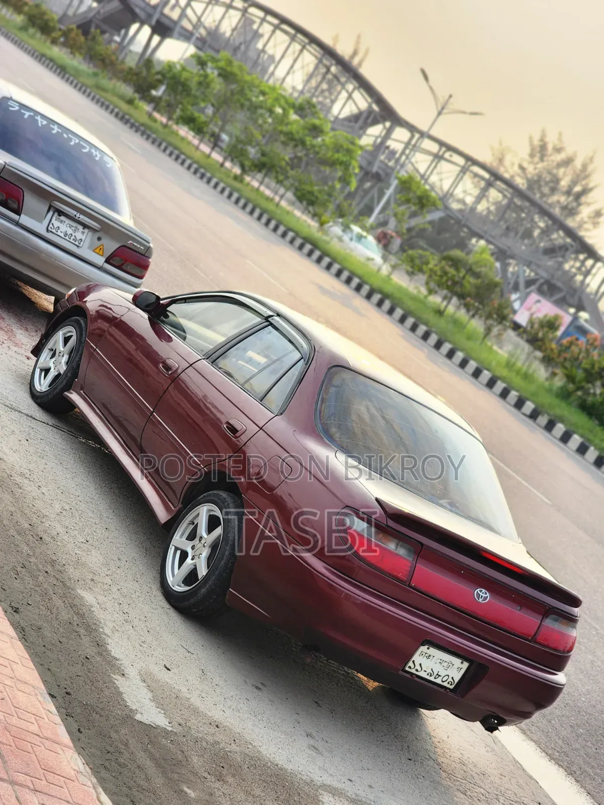 Toyota Carina 1994 Red