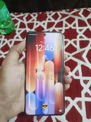Vivo V60 128 GB Gold