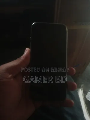 অ্যাপল আইফোন ১৫ প্রো ১২৮ জিবি সাদা