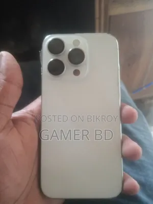 অ্যাপল আইফোন ১৫ প্রো ১২৮ জিবি সাদা