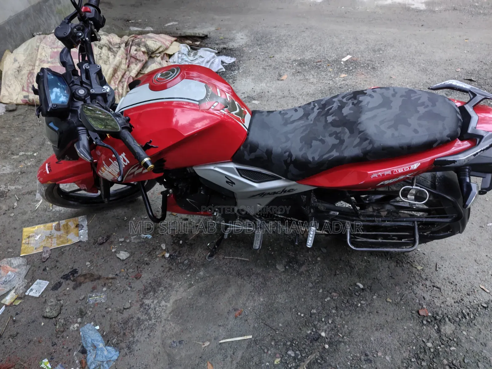 TVS Apache 160 4V 2022 Red