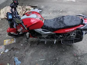 TVS Apache 160 4V 2022 Red