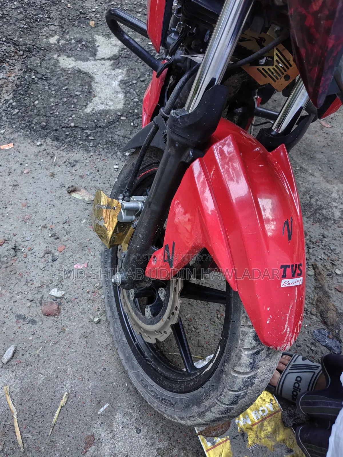 TVS Apache 160 4V 2022 Red