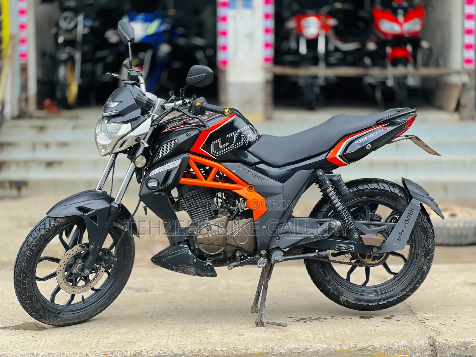 Runner XTREET 150 2021 Black