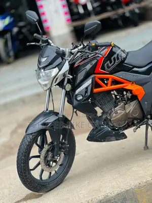 Runner XTREET 150 2021 Black