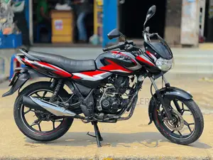 Bajaj Discover 125 2021 Black