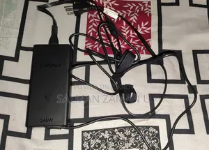 Laptop Lenovo LOQ 15AHP10 16GB Intel Core I5 SSD 512GB