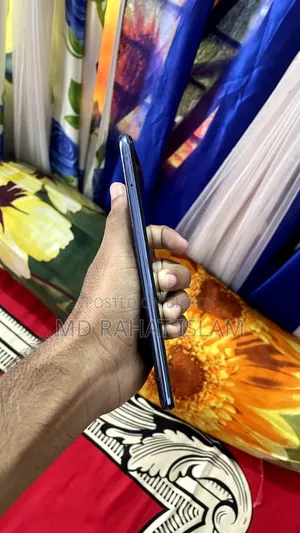 ভিভো ভি২১ ১২৮ জিবি রেড