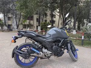 Yamaha FZ 2025 Gray