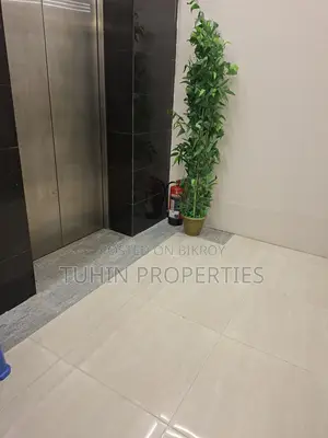 বনানী রোড নং ১১ এ প্রস্তুত কমার্শিয়াল স্পেস বিক্রয়
