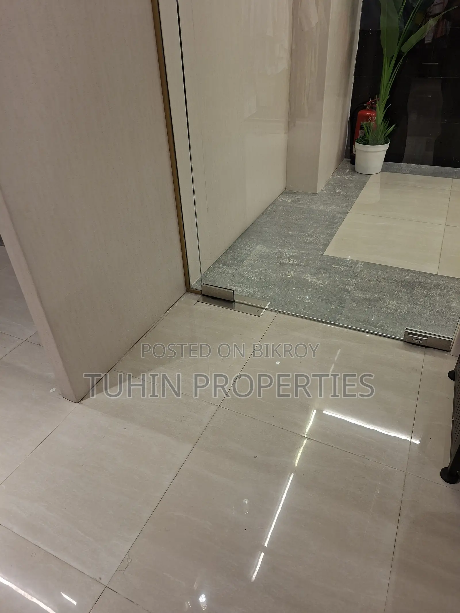 Ready Commercial Space Sale at Banani Road No 11