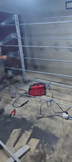 ওয়েল্ডিং মেশিন ৩০০ এমএম