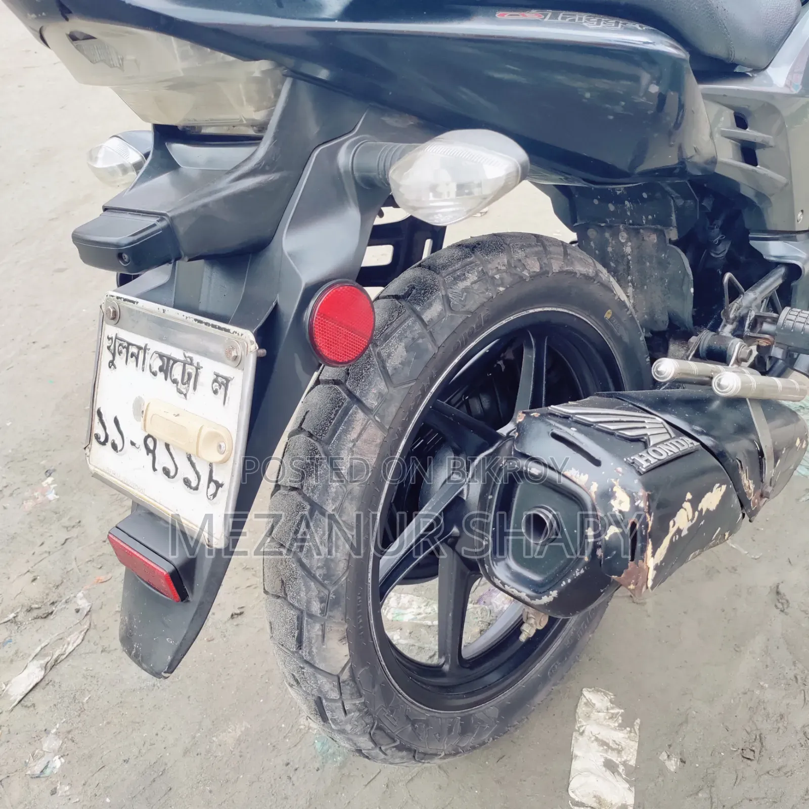 হোন্ডা ২০১৫ ব্ল্যাক