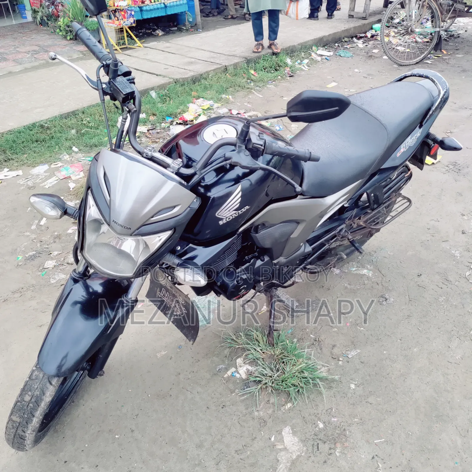 হোন্ডা ২০১৫ ব্ল্যাক