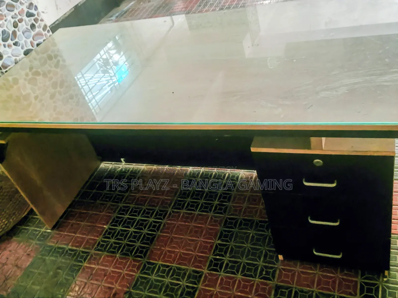 Luxury Office Table