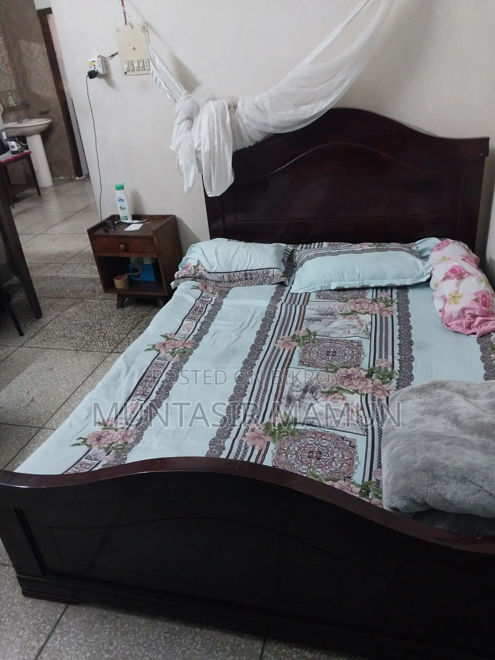 King Size Bed