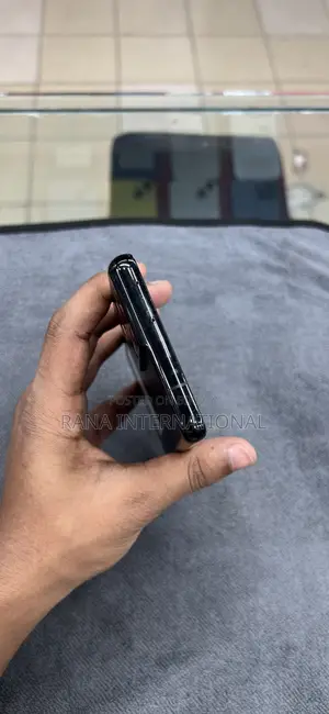 স্যামসাং গ্যালাক্সি এস২১ আল্ট্রা ৫জি ২৫৬ জিবি ব্ল্যাক