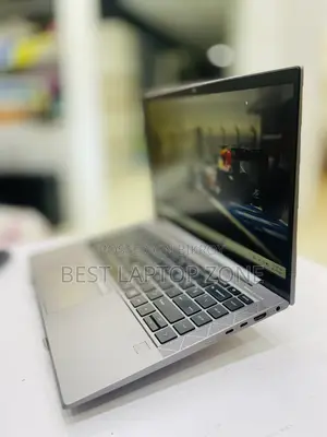 Laptop HP 14-dq1025cl 16GB Intel Core i7 SSD 512GB
