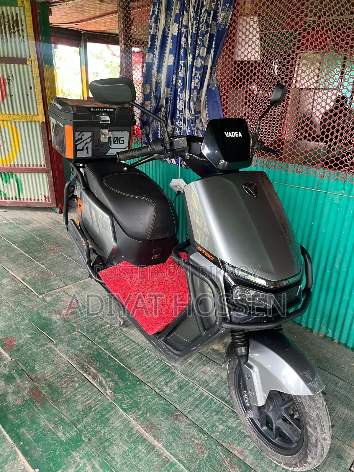 Yadea GT60 2025 Gray