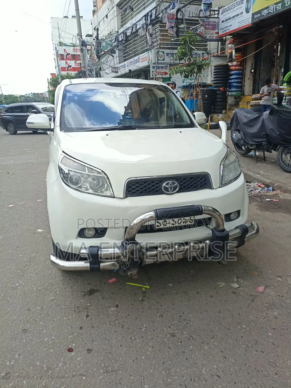 Toyota Rush 2006 White