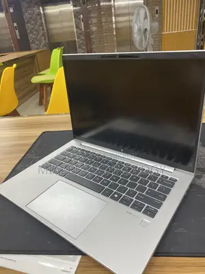 Laptop HP Elitebook 845 G10 16gb Amd Ryzen 5 SSD 512gb