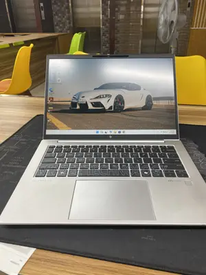Laptop HP Elitebook 845 G10 16gb Amd Ryzen 5 SSD 512gb