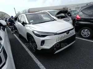 Toyota Corolla 2025 Pearl