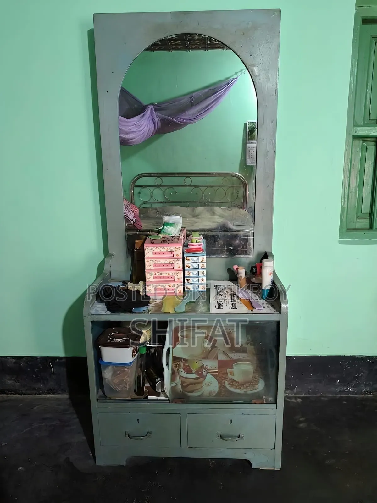 Dressing Table