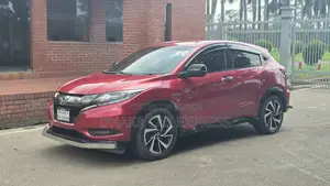 হন্ডা ভেসেল ২০১৬ লাল
