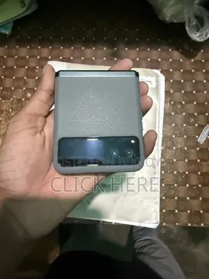 Motorola Razr (2023) 128 GB