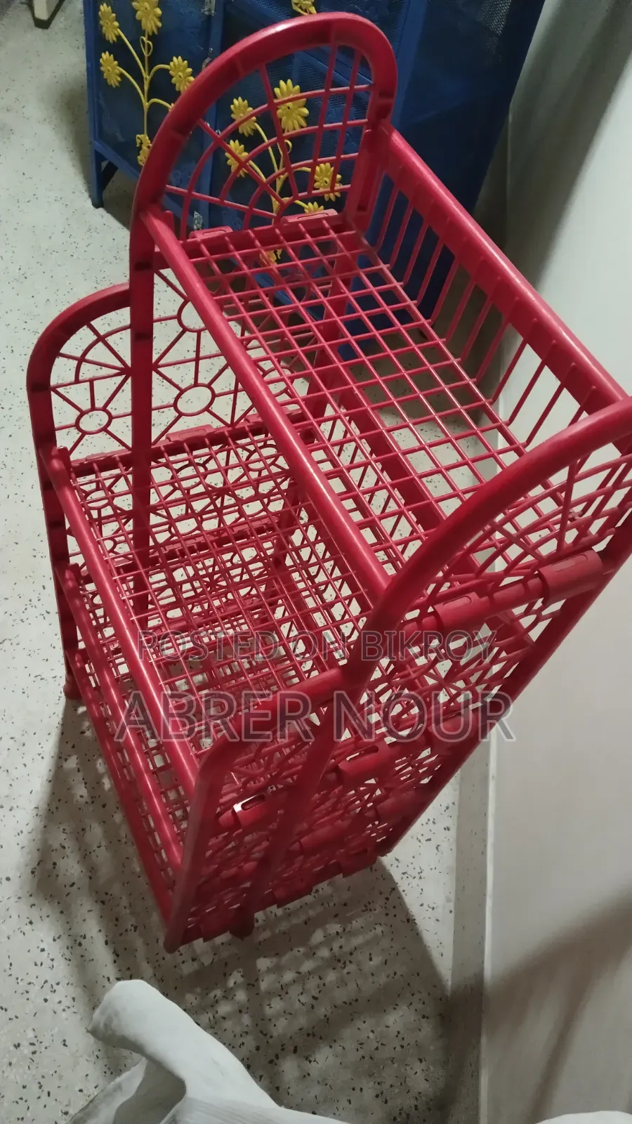 Small plate rack for the kitchen