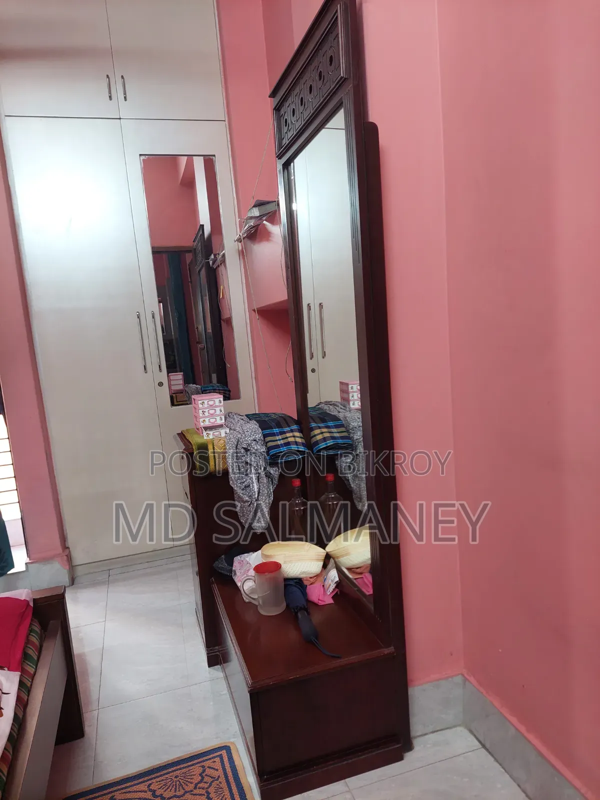 Dressing Table for Sale