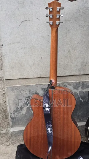 ডিভাইসার অ্যাকৌস্টিক গিটার এল-৭২০বি-এন – বিক্রয় হবে