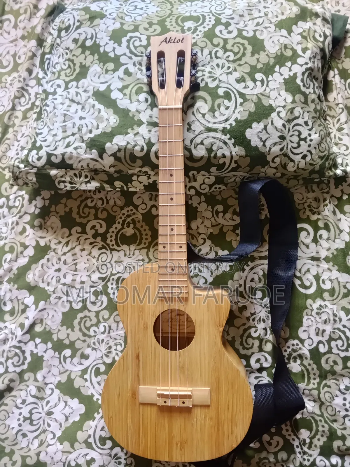 একেলট সলিড ব্যাম্বু ইউকুলেল