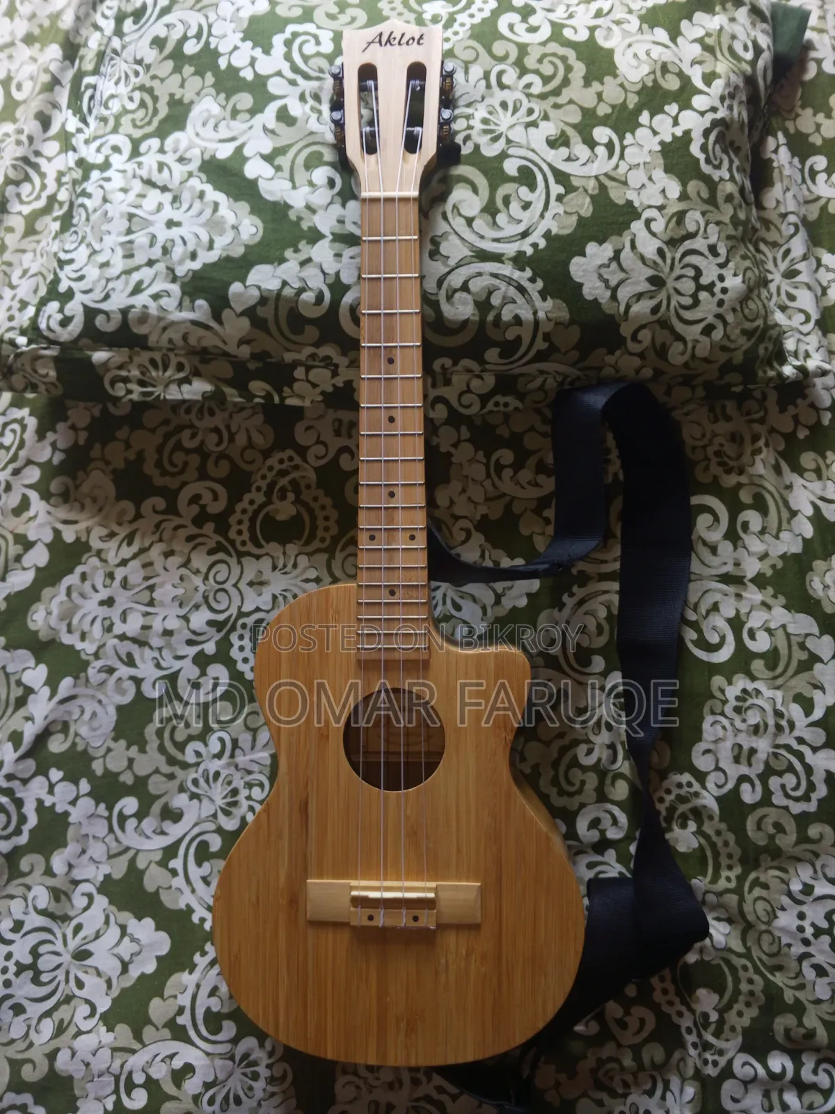 একেলট সলিড ব্যাম্বু ইউকুলেল