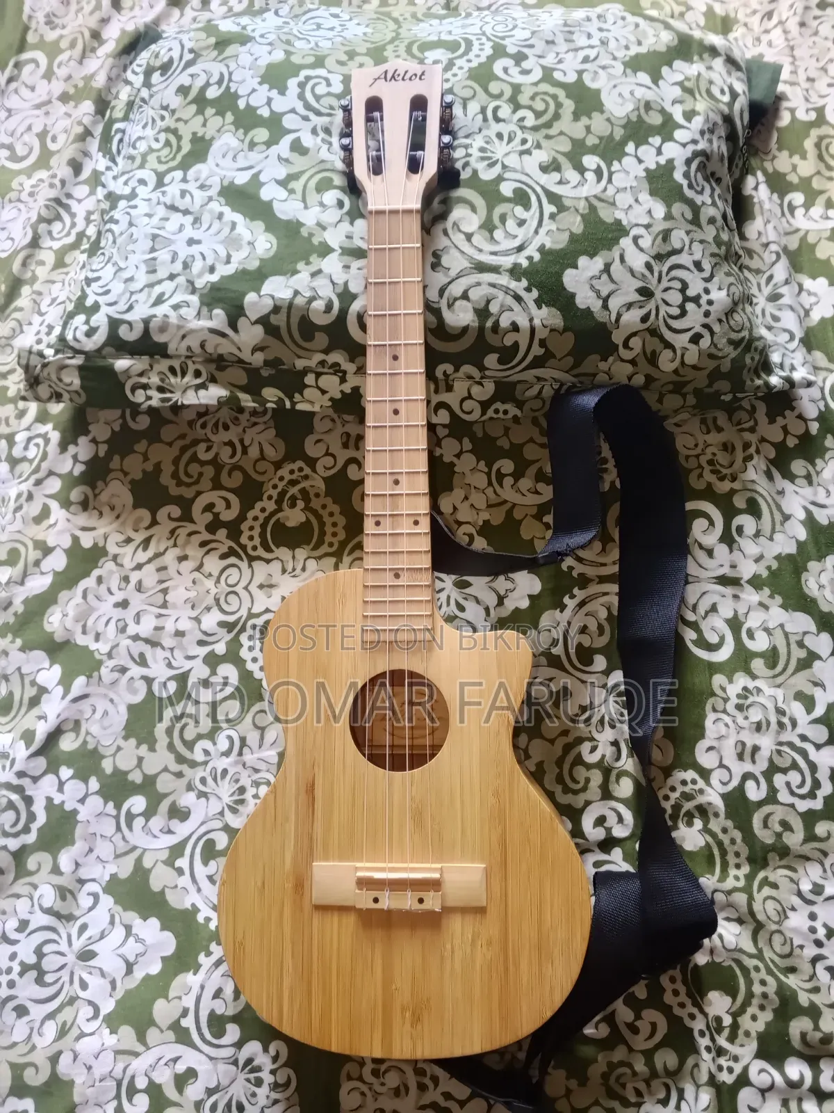 একেলট সলিড ব্যাম্বু ইউকুলেল