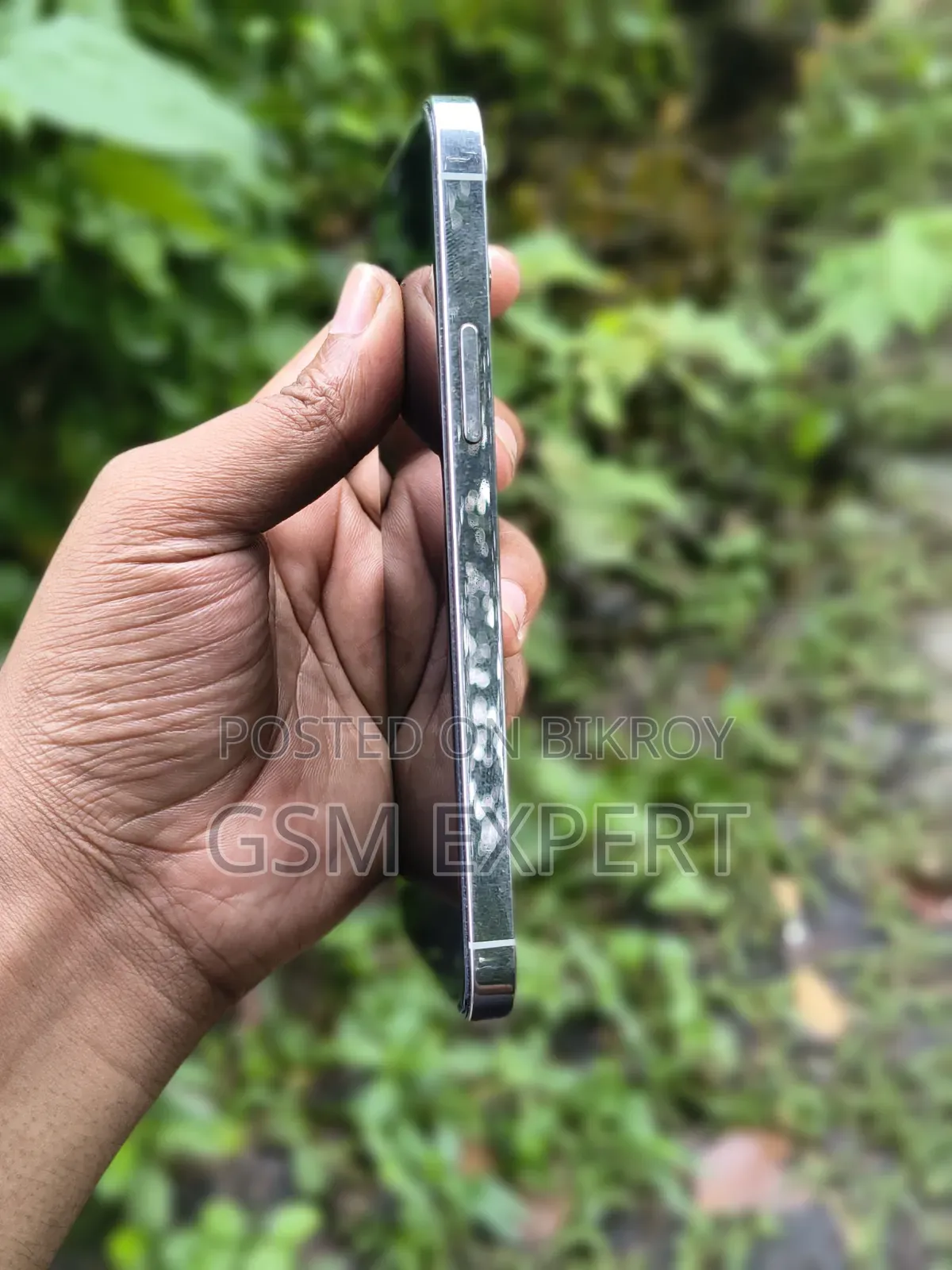 অ্যাপল আইফোন ১২ প্রো ১২৮ জিবি হোয়াইট