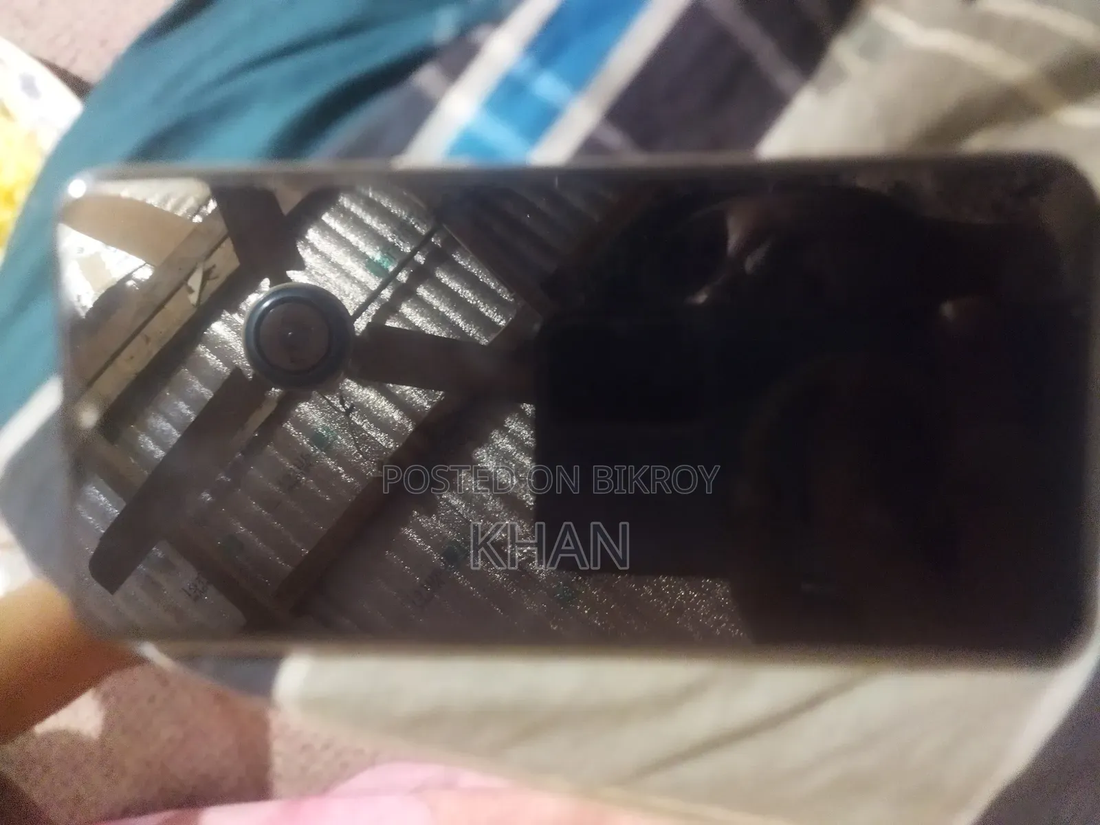 অপ্পো এ৭ ৬৪ জিবি গোল্ড