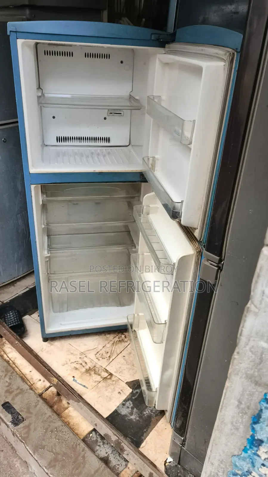 Japanese company 250 liters Toshiba fridge will be sold.