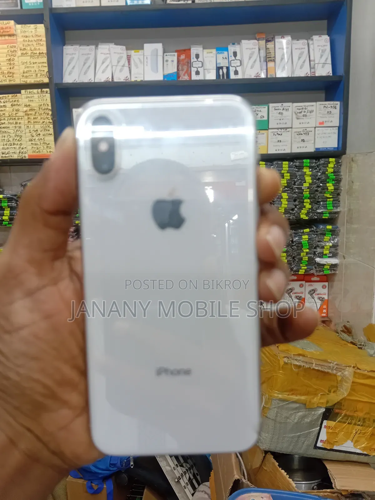 Apple iPhone X 64 GB White