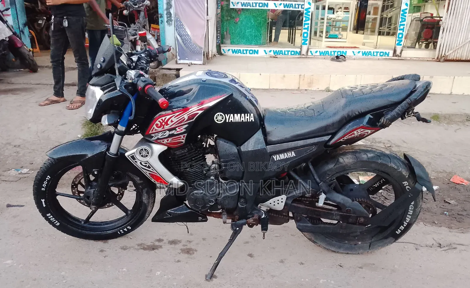 যামাহা এফজেড ২০১৬ কালো