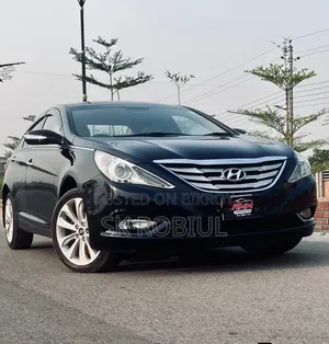 Hyundai Sonata 2012 Black