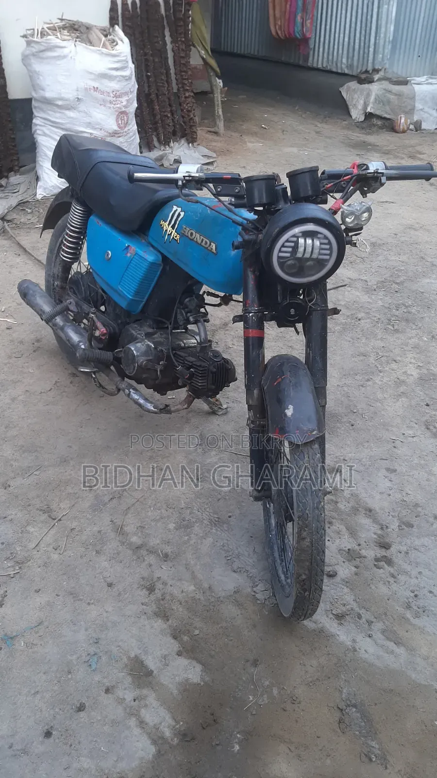 Honda 2010 Blue