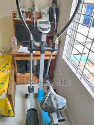 Cross Trainer