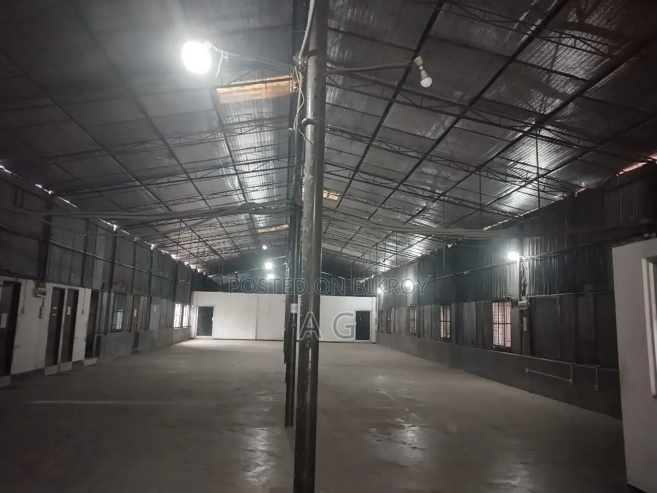 ভাড়ার জন্য ৩০,০০০ বর্গফুটের জায়গা উপলব্ধ