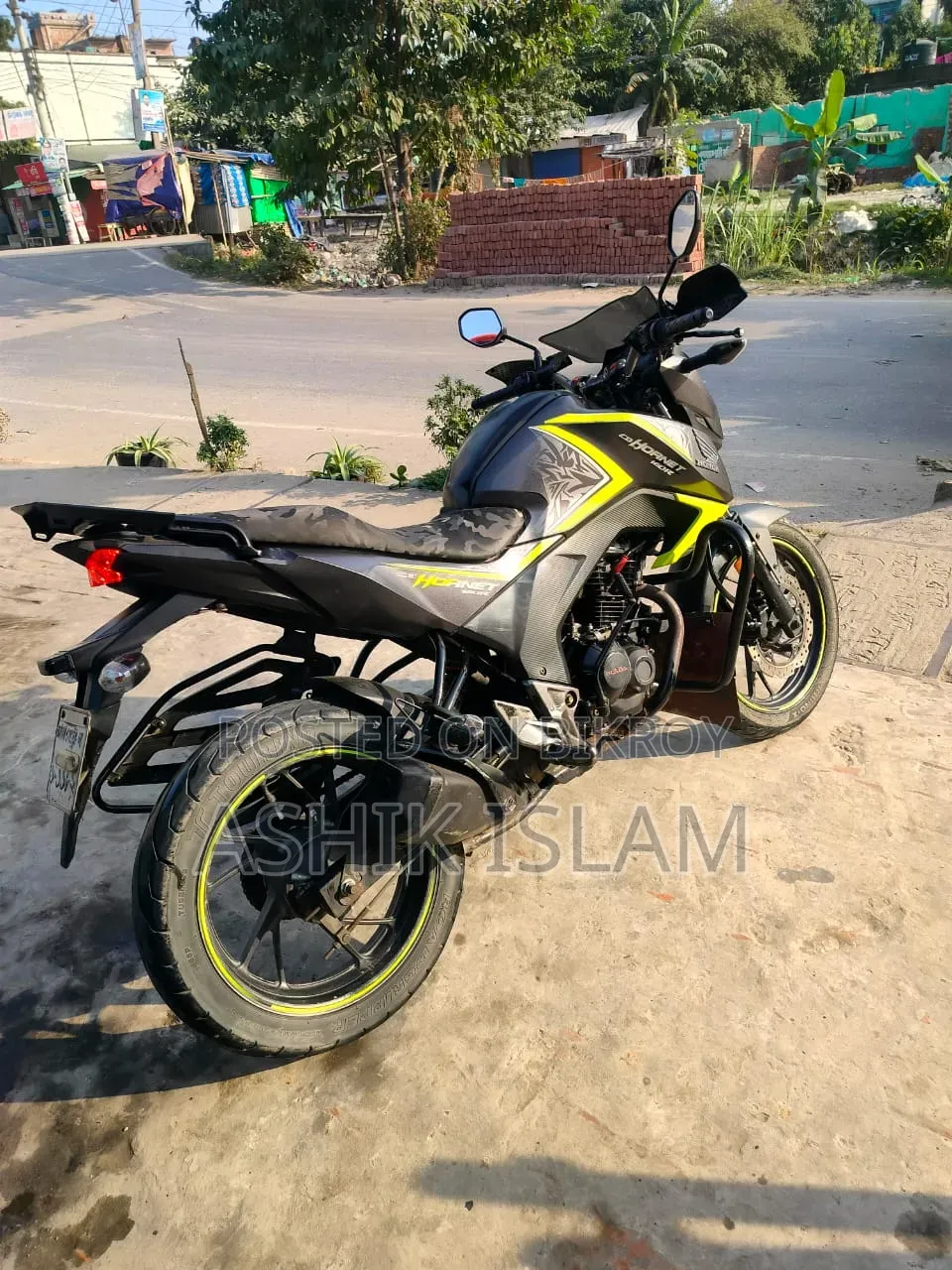 হোন্ডা হর্নেট ২০২১ সবুজ