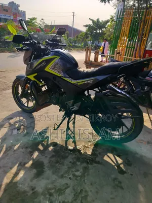হোন্ডা হর্নেট ২০২১ সবুজ