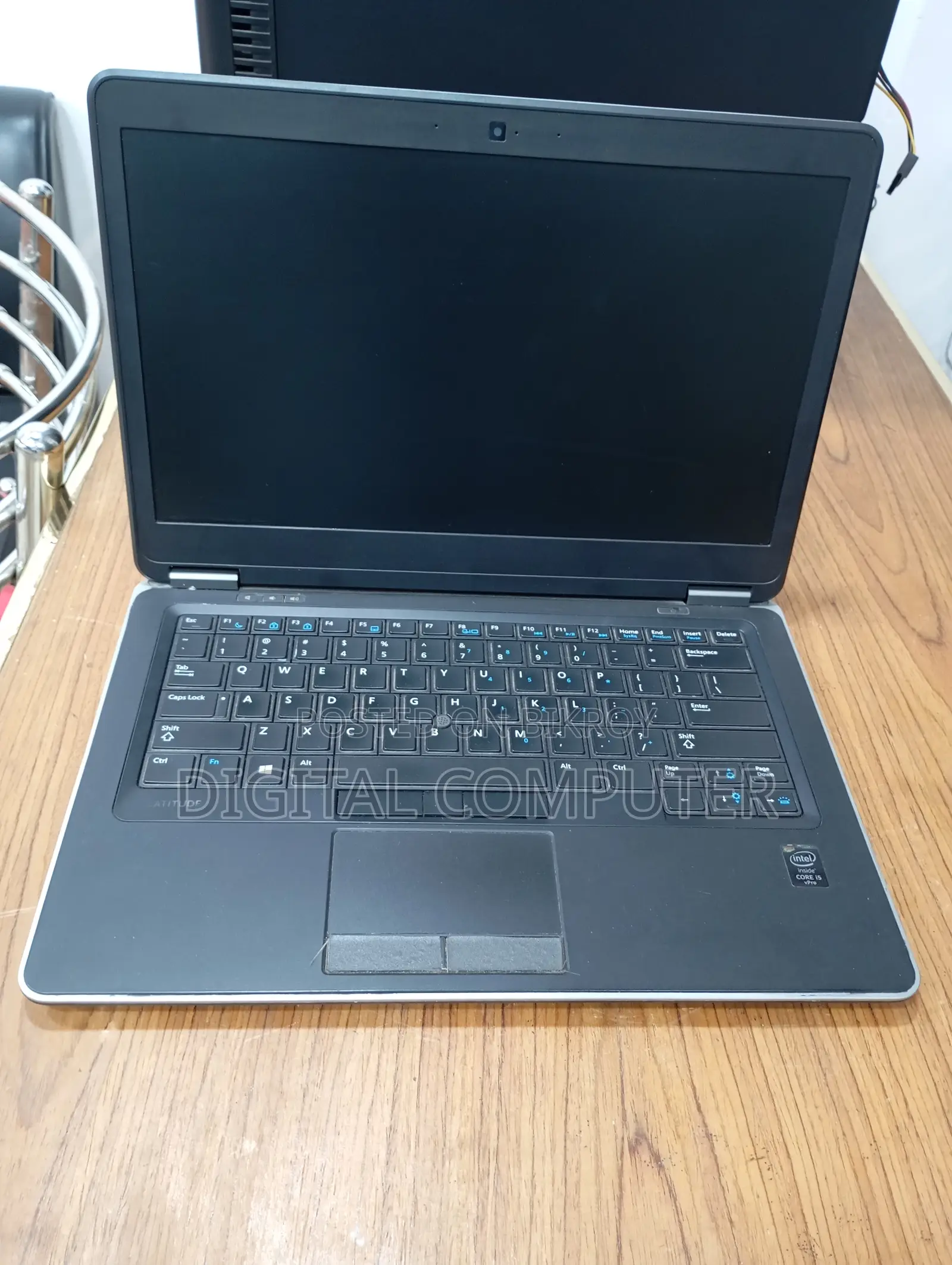 Laptop Dell Latitude E7450 8GB Intel Core I5 SSD 256GB
