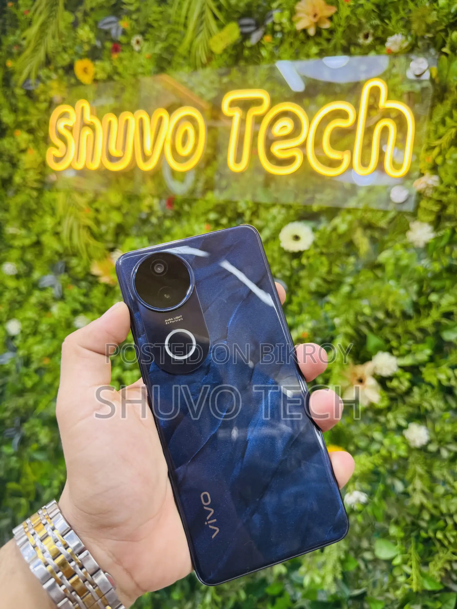 Vivo T4R ১২৮ জিবি নীল